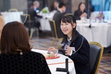 懇親会